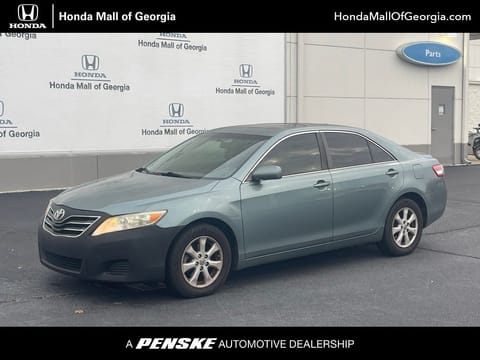 1 image of 2010 Toyota Camry LE