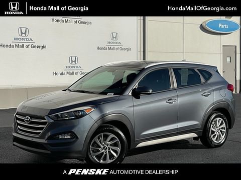 1 image of 2017 Hyundai Tucson SE Plus