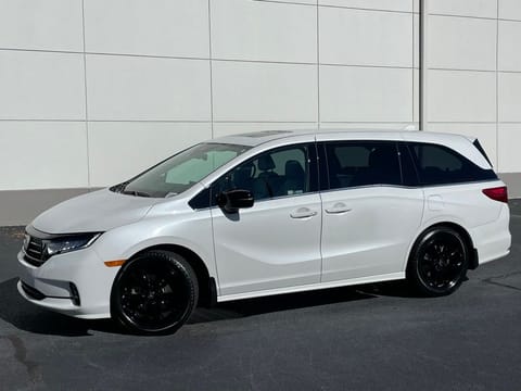 1 image of 2023 Honda Odyssey Sport