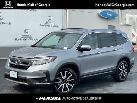 1 image of 2022 Honda Pilot Touring 7-Passenger