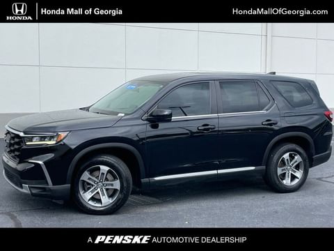1 image of 2023 Honda Pilot EX-L 8 Passenger