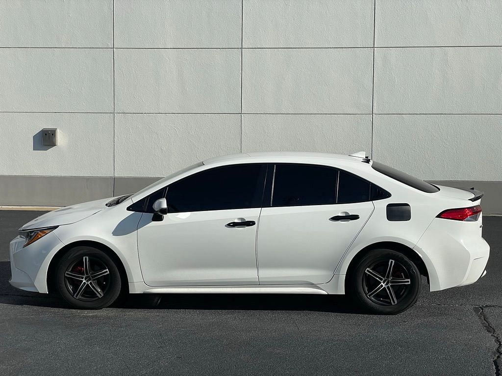 Used 2022 Toyota Corolla LE with VIN JTDEAMDE3N3012584 for sale in Northfield, Minnesota