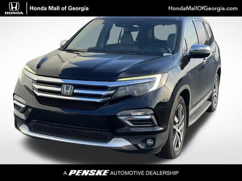 1 image of 2016 Honda Pilot Touring