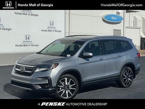 1 image of 2022 Honda Pilot Touring 7-Passenger