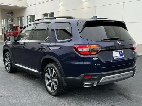 2023 Honda Pilot Elite