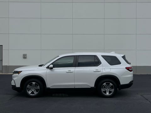 2023 Honda Pilot EX-L 7 Passenger