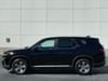 2 thumbnail image of  2023 Honda Pilot EX-L 7 Passenger