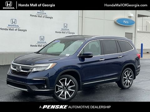 1 image of 2022 Honda Pilot Touring 7-Passenger