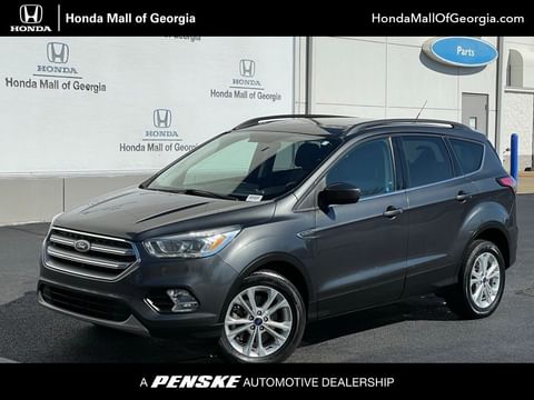 1 image of 2017 Ford Escape SE