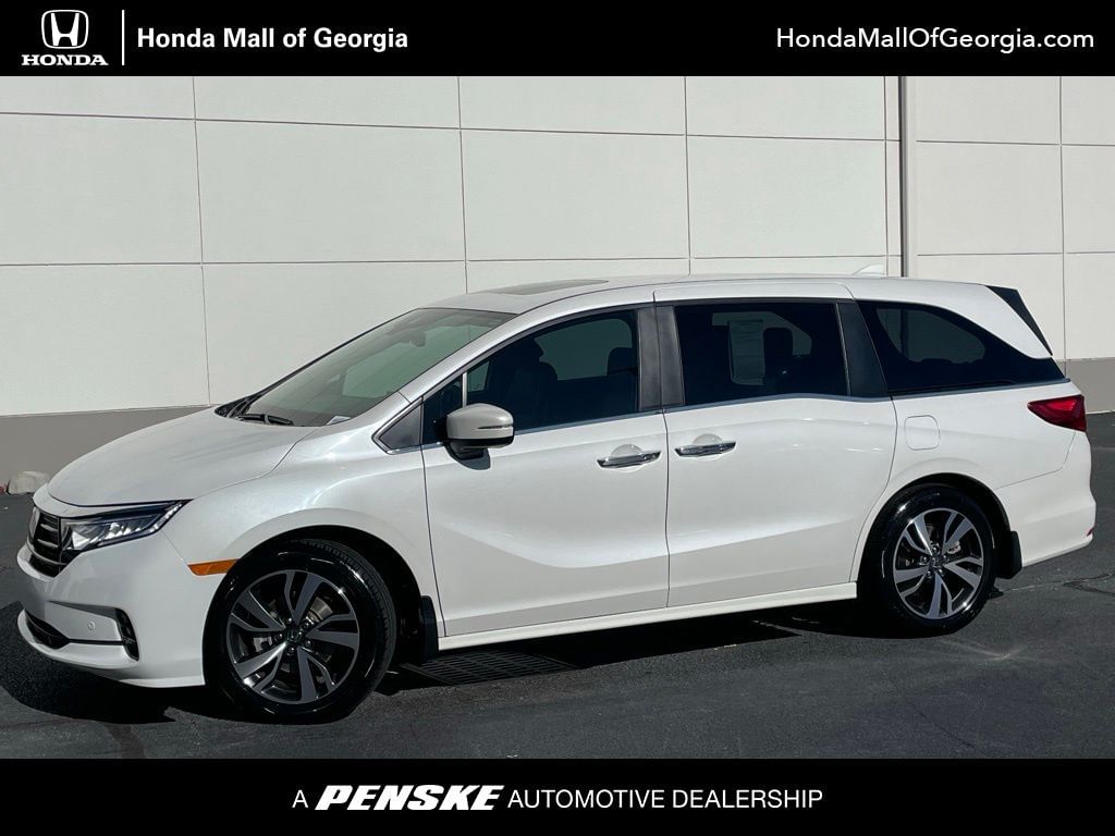2023 Honda Odyssey Touring's photo