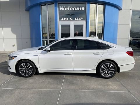 1 image of 2022 Honda Accord Hybrid EX-L