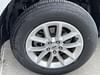 7 thumbnail image of  2014 Ford Edge SE