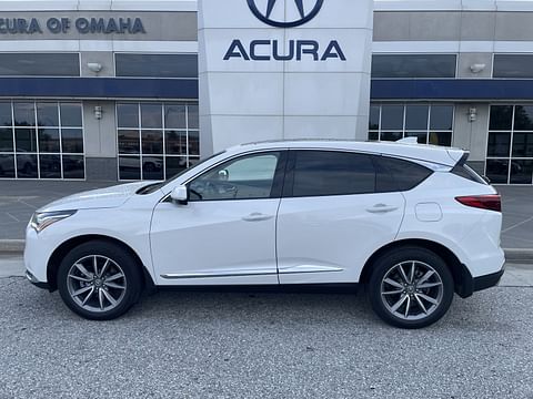 1 image of 2024 Acura RDX w/Technology Package