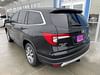 2 thumbnail image of  2021 Honda Pilot EX