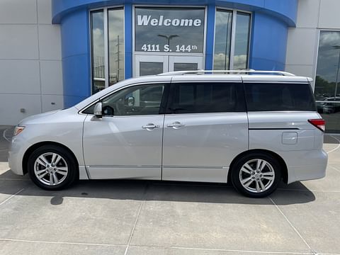 1 image of 2011 Nissan Quest SL