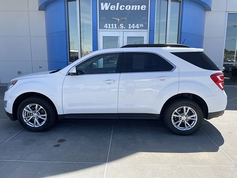 1 image of 2017 Chevrolet Equinox LT