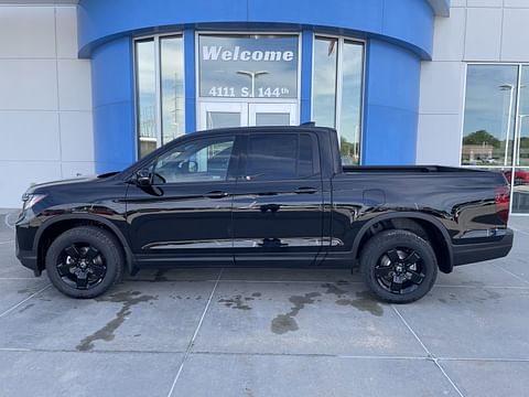 1 image of 2024 Honda Ridgeline Black Edition