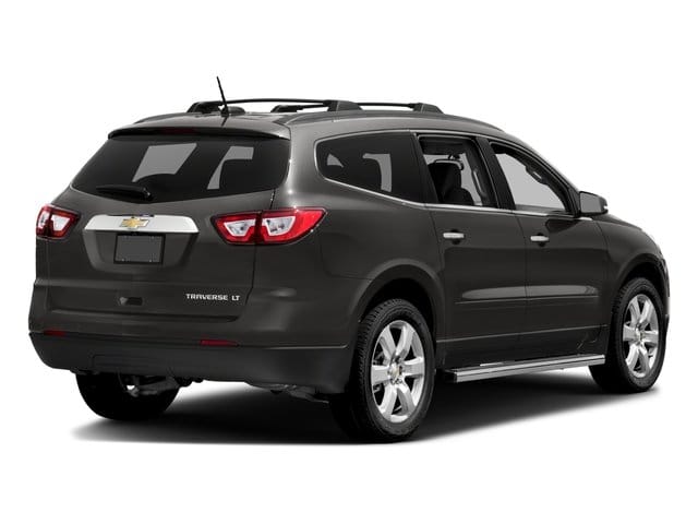 3 thumbnail image of  2017 Chevrolet Traverse LT