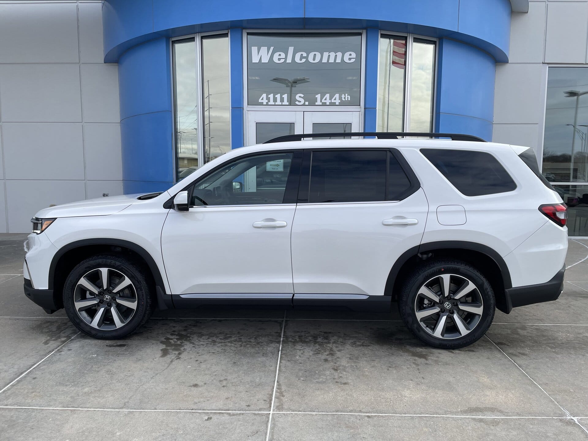 2025 Honda Pilot Touring's photo