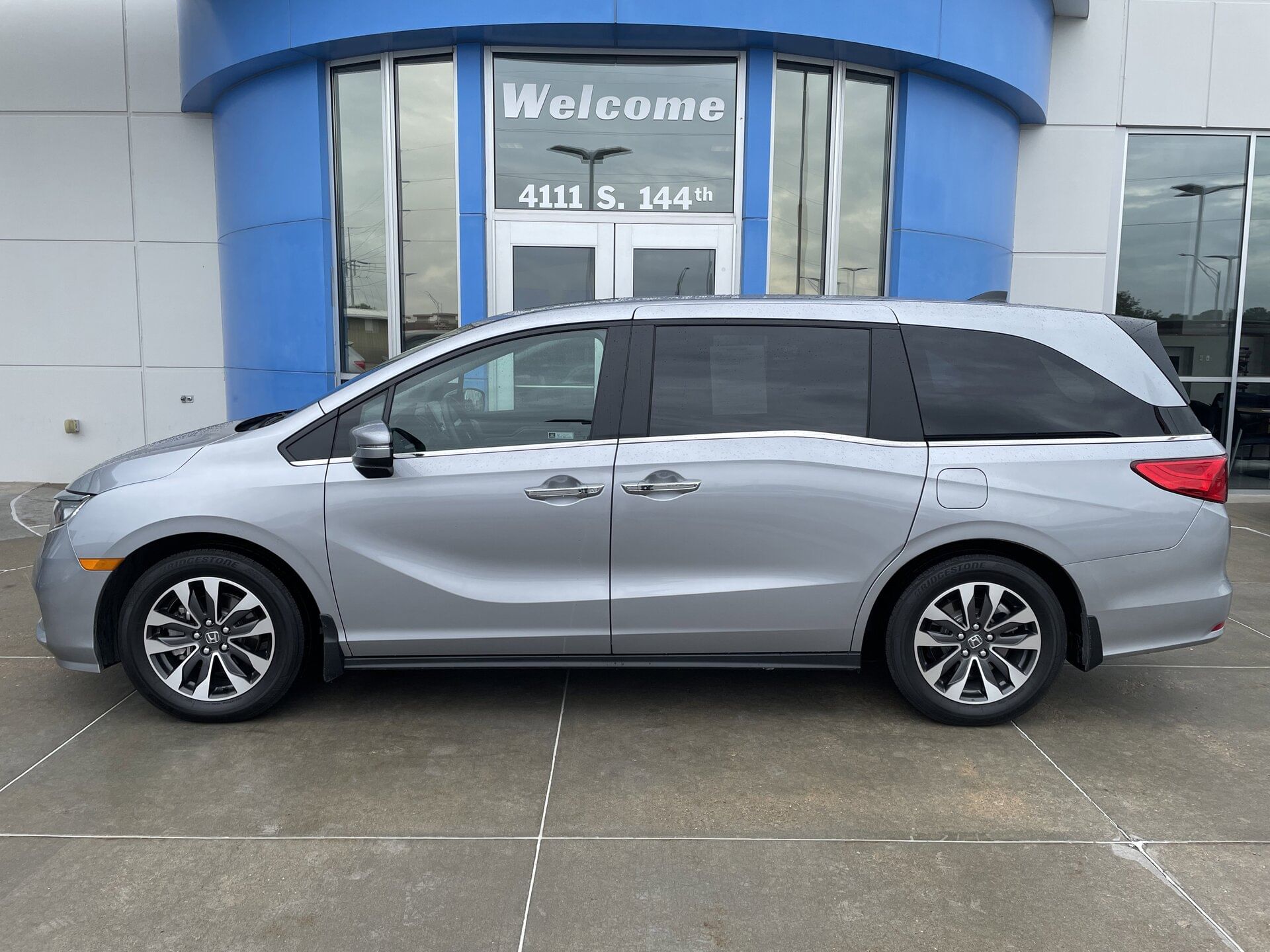 2024 Honda Odyssey EX-L's photo