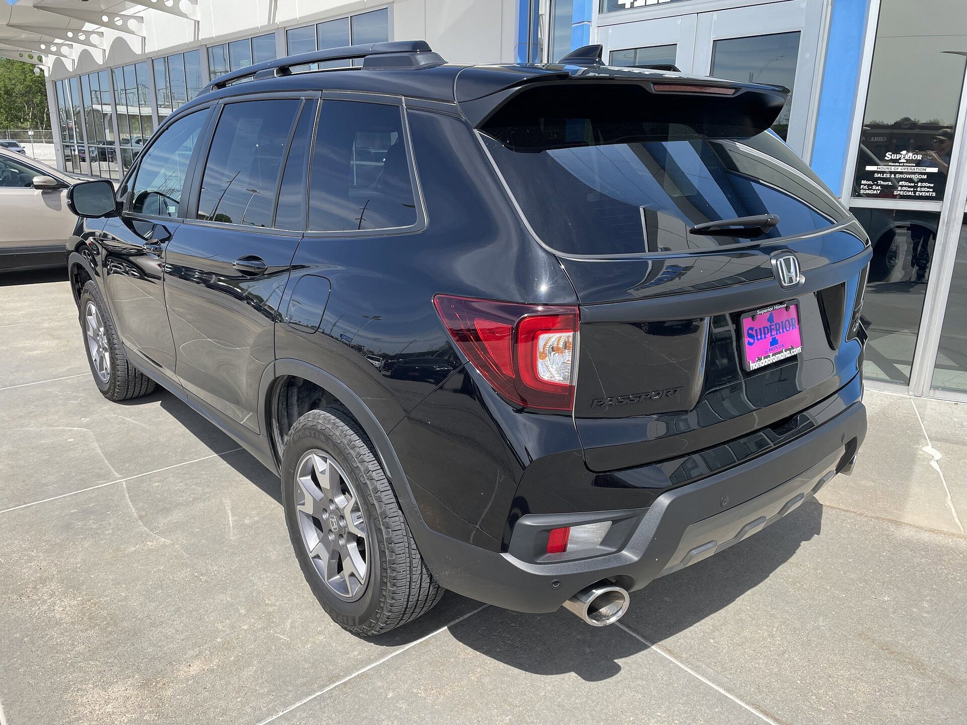 Used 2022 Honda Passport TrailSport with VIN 5FNYF8H66NB014583 for sale in Omaha, NE