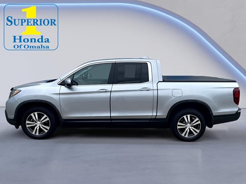 1 image of 2017 Honda Ridgeline RTS