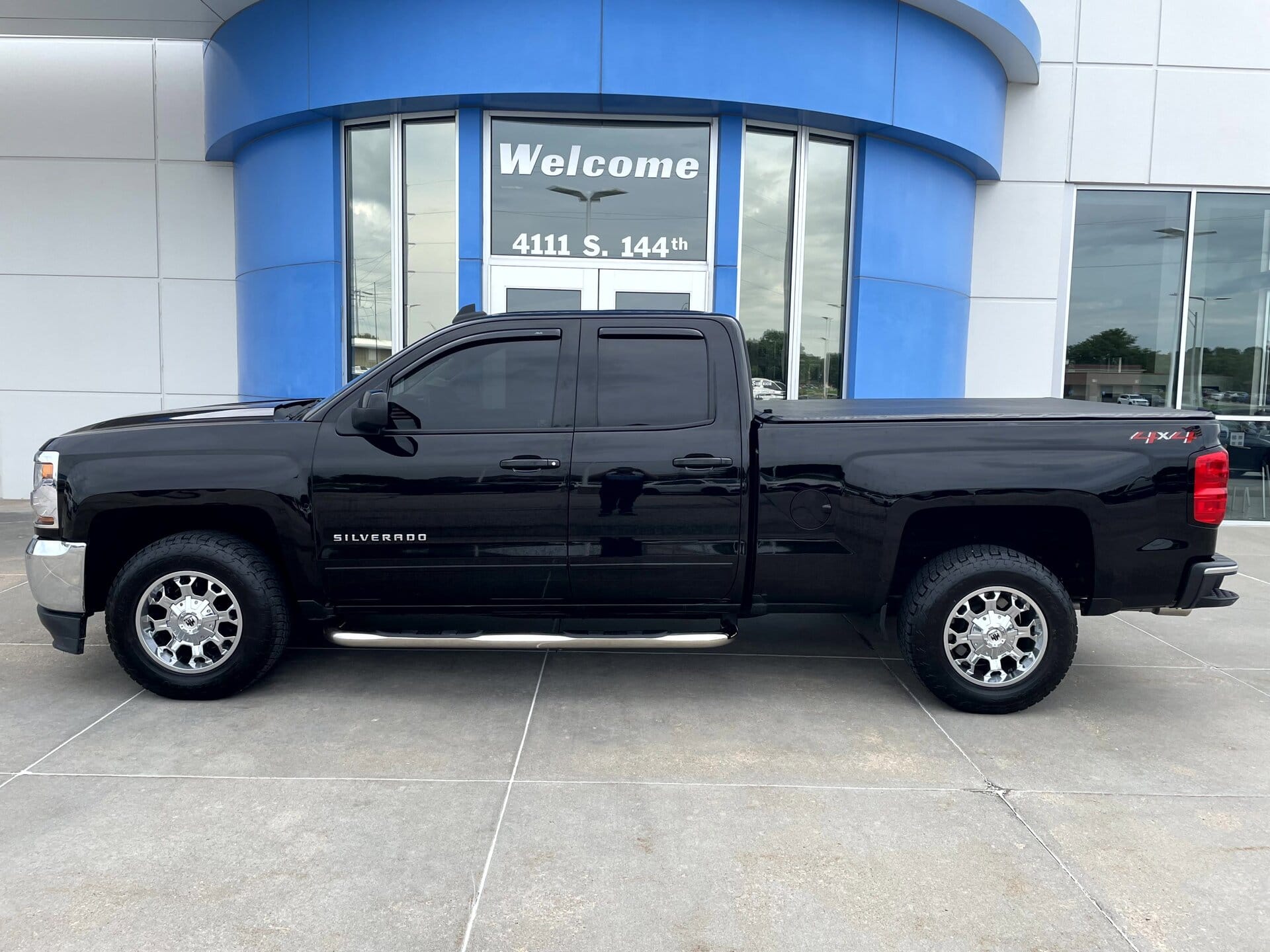2018 Chevrolet Silverado 1500 LT 4X4 Double Cab Std Box's photo
