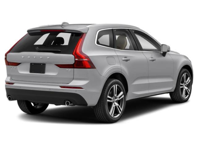 2 thumbnail image of  2021 Volvo XC60 Momentum
