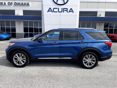 1 image of 2022 Ford Explorer Limited