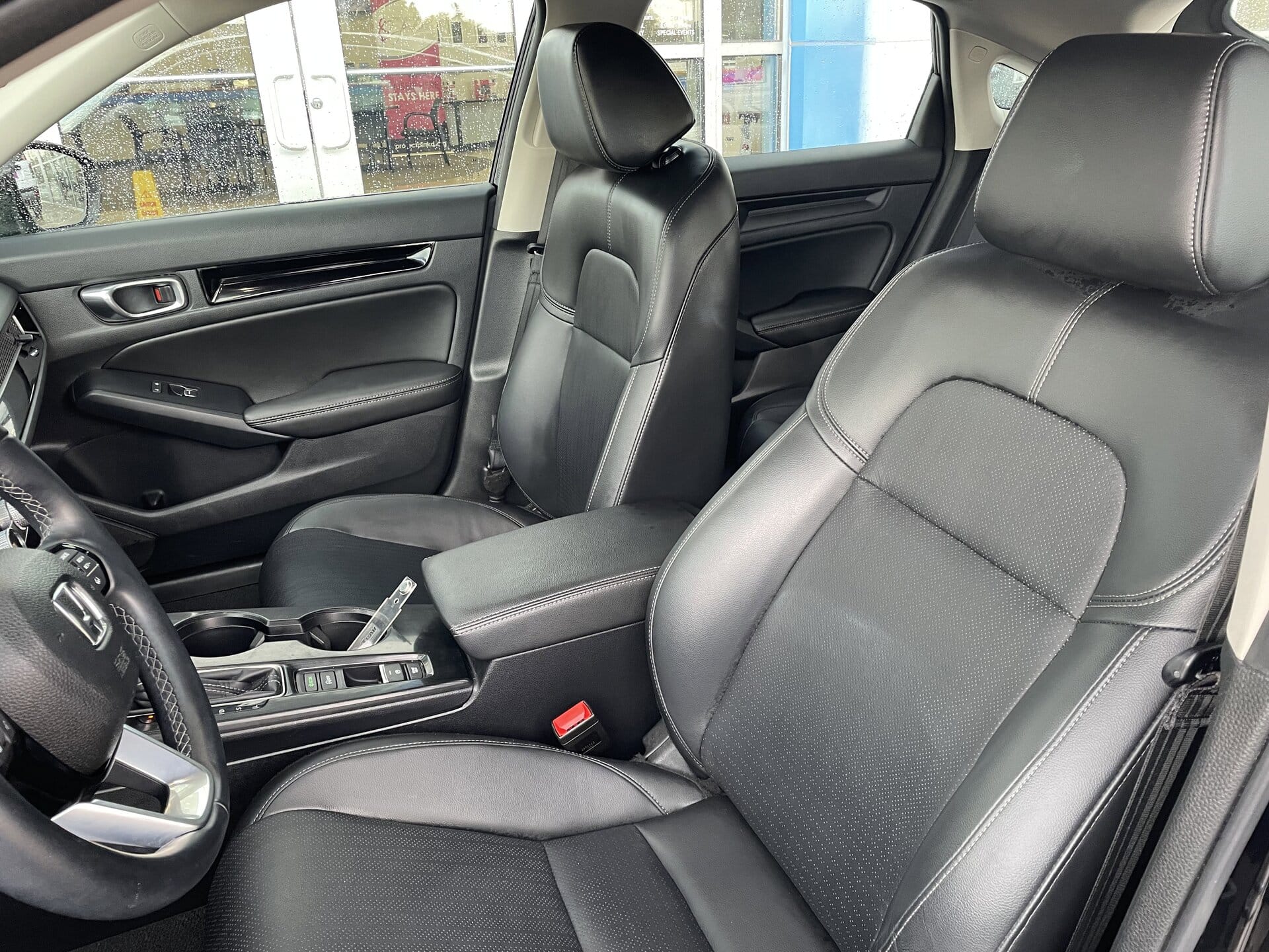 2023 Honda Civic Hatchback EX-L - Photo 11