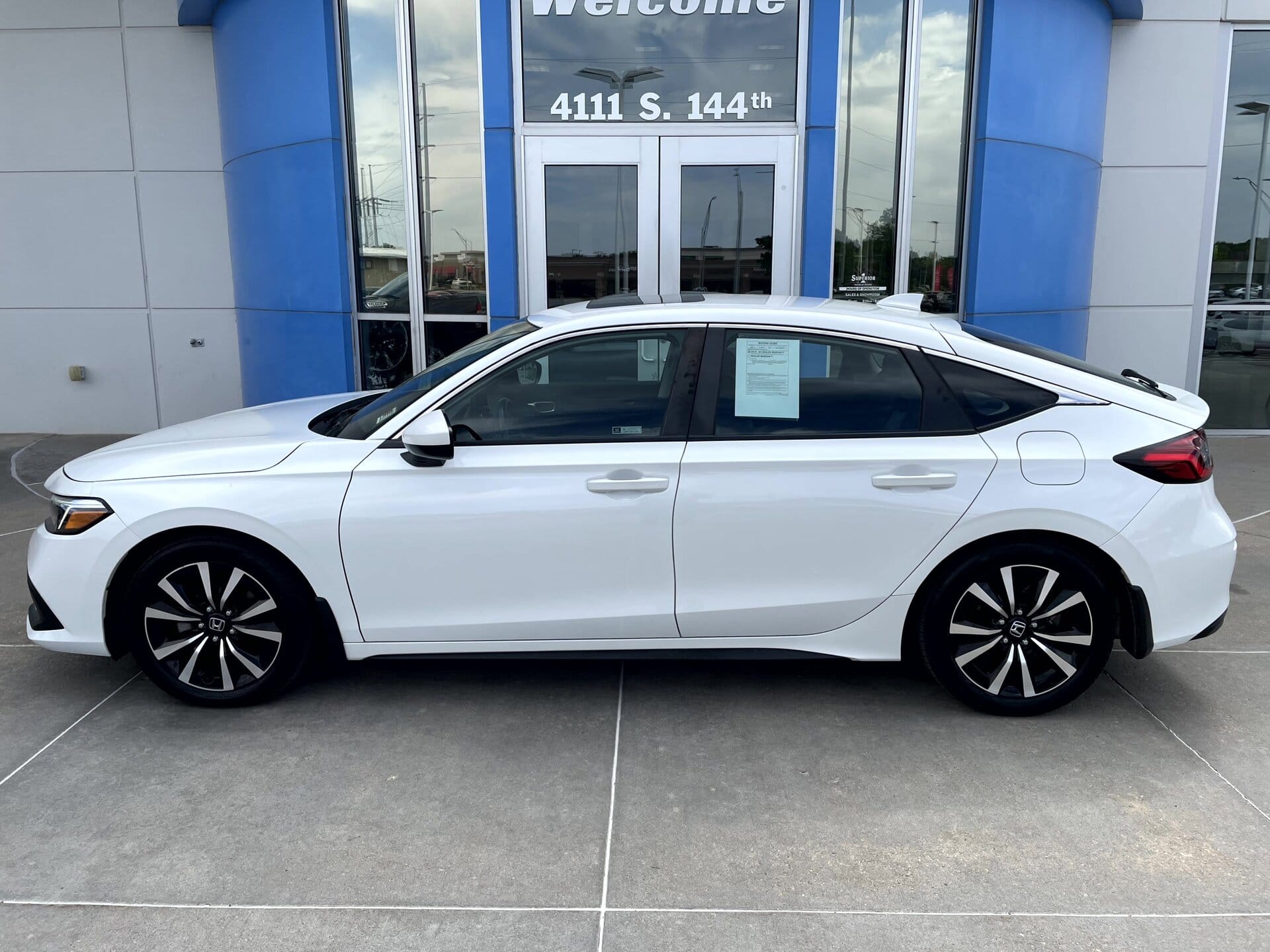 2023 Honda Civic EX-L CVT's photo