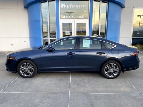 1 image of 2024 Honda Accord Hybrid EX-L