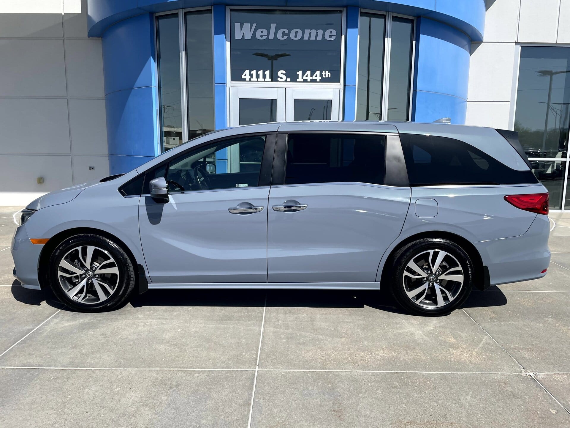 2024 Honda Odyssey Touring's photo