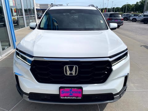 2025 Honda Pilot Elite