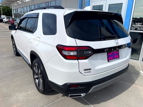 2025 Honda Pilot Elite