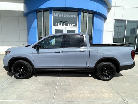 1 image of 2025 Honda Ridgeline Black Edition