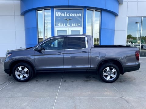 1 image of 2025 Honda Ridgeline RTL