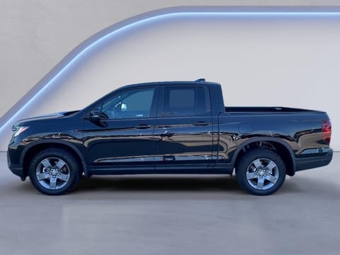 1 image of 2025 Honda Ridgeline TrailSport