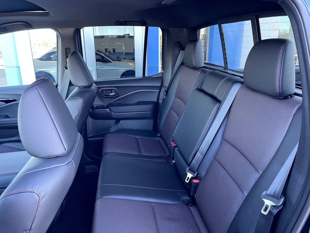 2026 Honda Ridgeline Black Edition - Photo 7