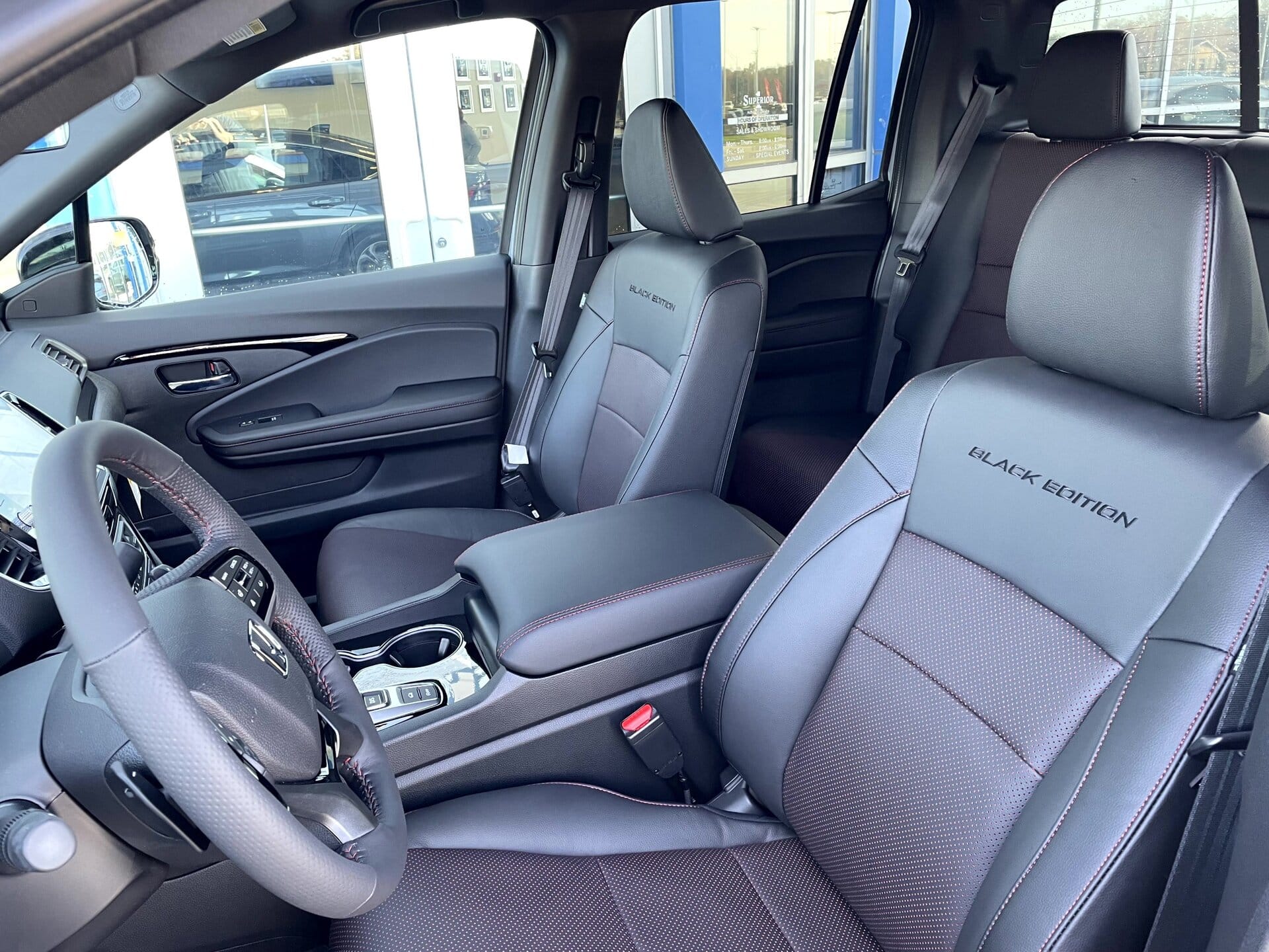 2026 Honda Ridgeline Black Edition - Photo 8