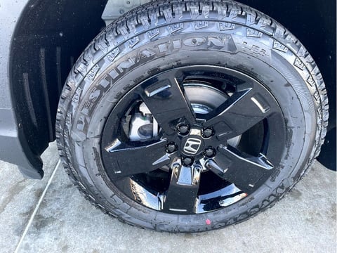 2026 Honda Ridgeline Black Edition Two-Tone