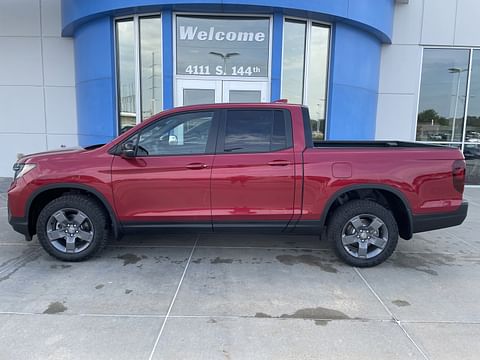 1 image of 2024 Honda Ridgeline TrailSport