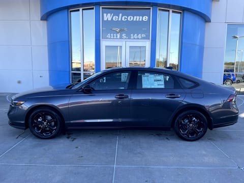 1 image of 2025 Honda Accord Sedan SE