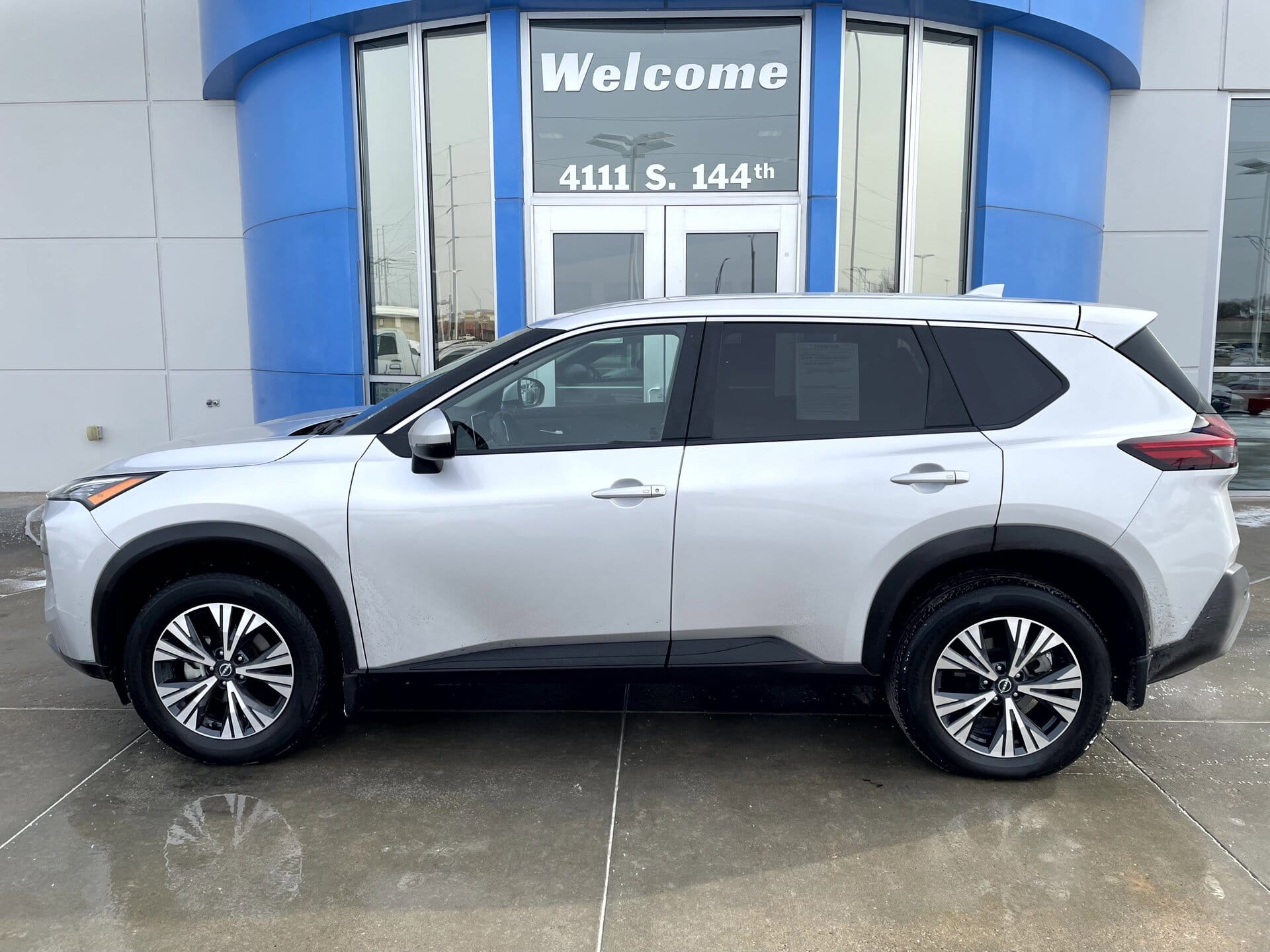 2022 Nissan Rogue SV