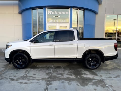 1 image of 2026 Honda Ridgeline Black Edition