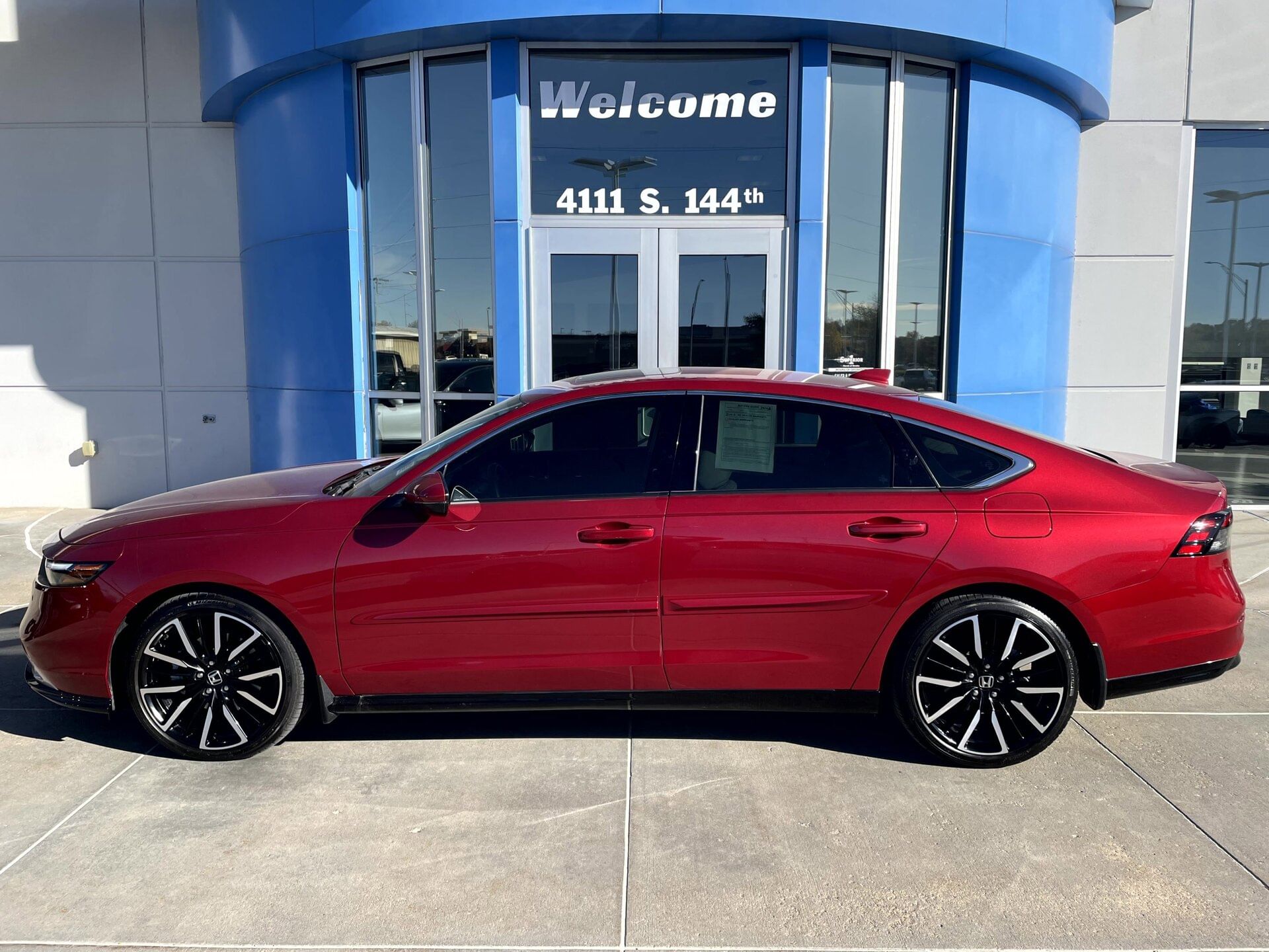 2024 Honda Accord Hybrid Touring's photo