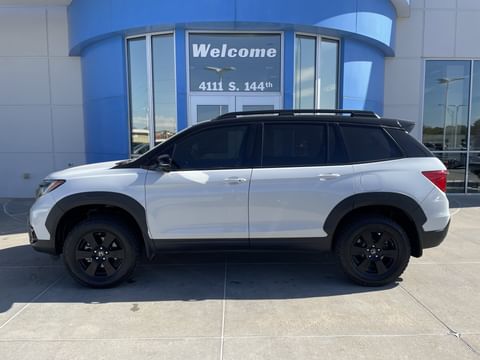 1 image of 2020 Honda Passport Elite