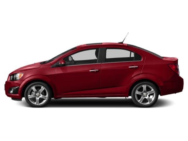4 thumbnail image of  2015 Chevrolet Sonic LT