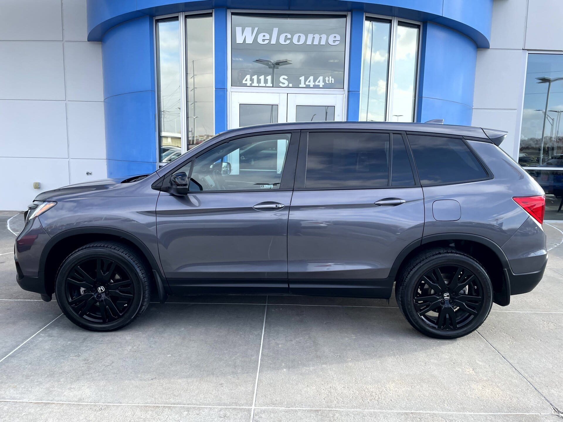 2021 Honda Passport Sport's photo