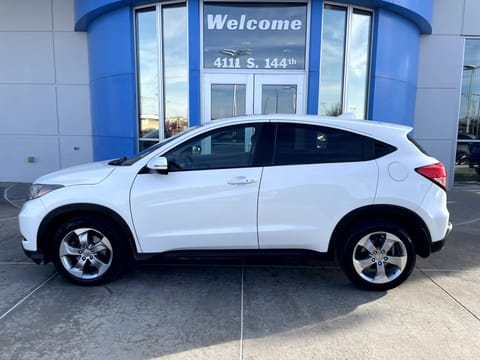 1 image of 2017 Honda HR-V EX